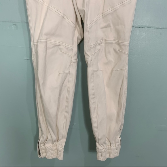 Spanx Stretch Twill Cargo Joggers Cream sz M 20319R - Picture 4 of 12